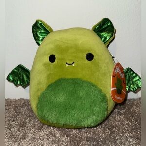 NWT 8in Rosemary Bat Squishmallow